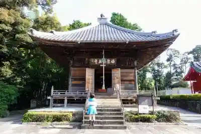 真福寺の本殿