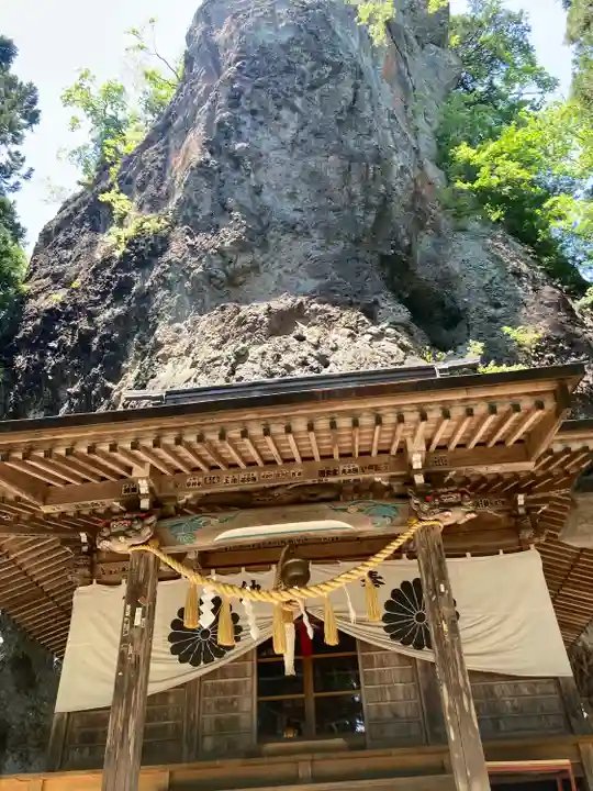 中之嶽神社の本殿・本堂