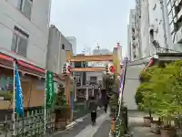 烏森神社の{uncategorized: "未分類", other: "その他", undefined: "問題あり", building: "その他建物", grave: "お墓", sacred_gate: "鳥居", guardian: "狛犬", statue: "像", buddha: "仏像", history: "歴史", nature: "自然", garden: "庭園", animal: "動物", pagoda: "塔", temizu: "手水舎", mountain_gate: "山門・神門", sanctuary: "本殿・本堂", subordinate: "末社・摂社", art: "芸術", scenery: "景色", jizo: "地蔵", ema: "絵馬", goshuin: "御朱印", omikuji: "おみくじ", items: "授与品その他", amulet: "お守り", goshuincho: "御朱印帳", eats: "食事", festival: "お祭り", votive_dance: "神楽", shichigosan: "七五三参", wedding: "結婚式", experience: "体験その他", initially: "初詣", around: "周辺", anti_infection: "感染症対策"}