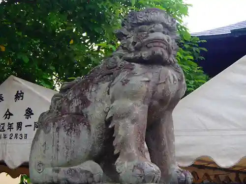 八雲神社の狛犬