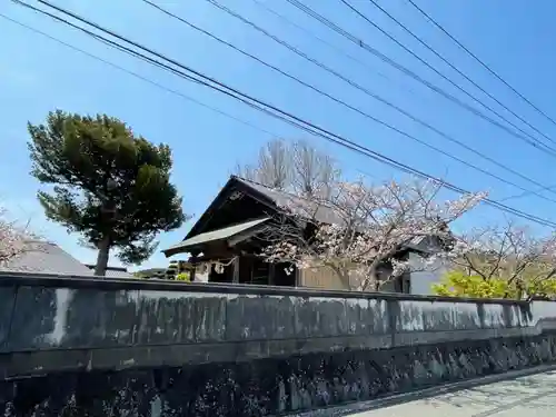 楯崎神社御籠所の建物その他