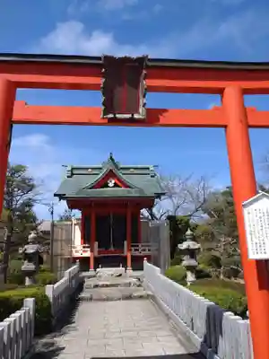 成田山福井別院九頭龍寺の鳥居