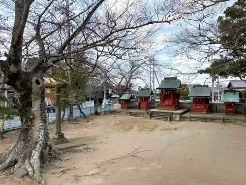 滑河山龍正院の末社・摂社