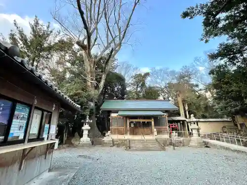 高岡神社の建物その他