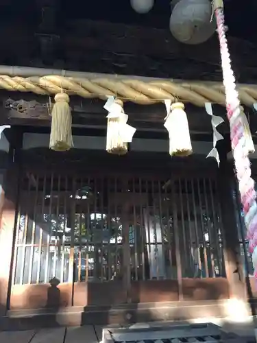 中尾神社の本殿