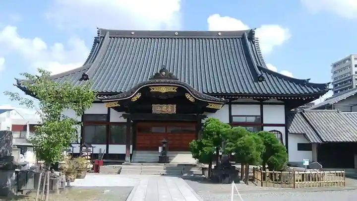 大雲寺の本殿・本堂