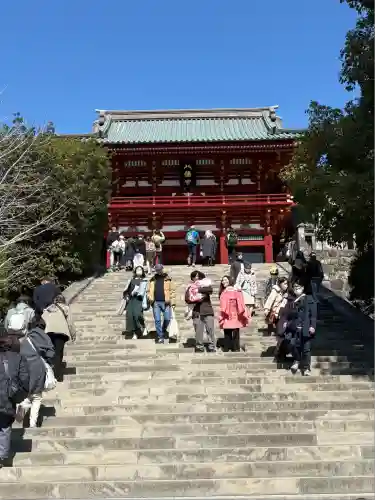 鶴岡八幡宮の本殿・本堂