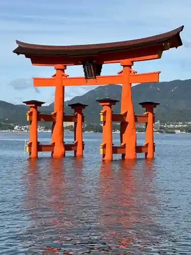 厳島神社(広島県)