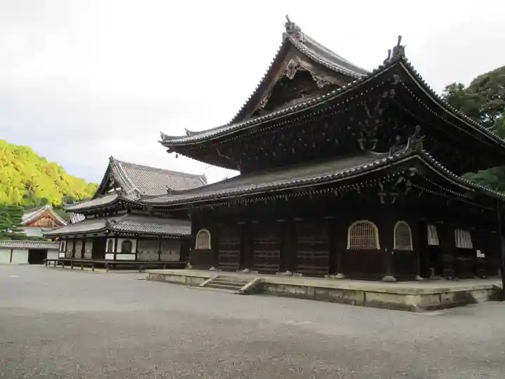 御寺 泉涌寺の本殿・本堂