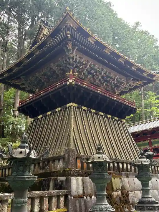 日光山輪王寺 大猷院の{uncategorized: "未分類", other: "その他", undefined: "問題あり", building: "その他建物", grave: "お墓", sacred_gate: "鳥居", guardian: "狛犬", statue: "像", buddha: "仏像", history: "歴史", nature: "自然", garden: "庭園", animal: "動物", pagoda: "塔", temizu: "手水舎", mountain_gate: "山門・神門", sanctuary: "本殿・本堂", subordinate: "末社・摂社", art: "芸術", scenery: "景色", jizo: "地蔵", ema: "絵馬", goshuin: "御朱印", omikuji: "おみくじ", items: "授与品その他", amulet: "お守り", goshuincho: "御朱印帳", eats: "食事", festival: "お祭り", votive_dance: "神楽", shichigosan: "七五三参", wedding: "結婚式", experience: "体験その他", initially: "初詣", around: "周辺", anti_infection: "感染症対策"}