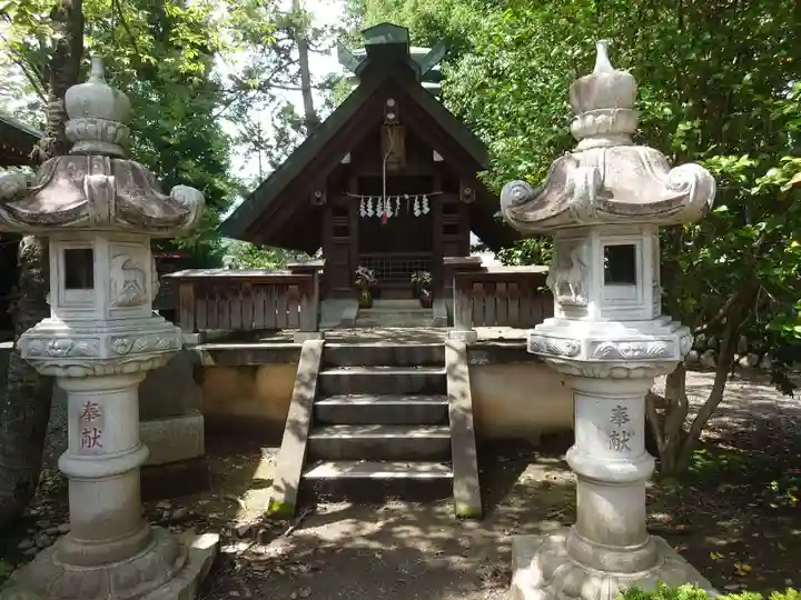 皆野椋神社の末社・摂社
