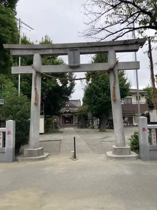若宮八幡宮 の鳥居