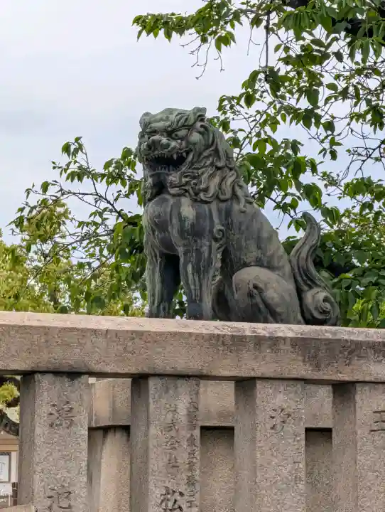 難波大社 生國魂神社の{uncategorized: "未分類", other: "その他", undefined: "問題あり", building: "その他建物", grave: "お墓", sacred_gate: "鳥居", guardian: "狛犬", statue: "像", buddha: "仏像", history: "歴史", nature: "自然", garden: "庭園", animal: "動物", pagoda: "塔", temizu: "手水舎", mountain_gate: "山門・神門", sanctuary: "本殿・本堂", subordinate: "末社・摂社", art: "芸術", scenery: "景色", jizo: "地蔵", ema: "絵馬", goshuin: "御朱印", omikuji: "おみくじ", items: "授与品その他", amulet: "お守り", goshuincho: "御朱印帳", eats: "食事", festival: "お祭り", votive_dance: "神楽", shichigosan: "七五三参", wedding: "結婚式", experience: "体験その他", initially: "初詣", around: "周辺", anti_infection: "感染症対策"}