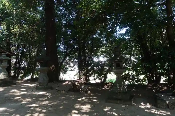 忍坂山口坐神社の自然