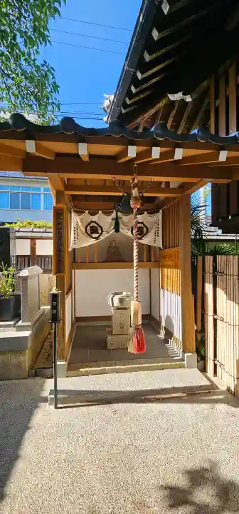 西龍寺の{uncategorized: "未分類", other: "その他", undefined: "問題あり", building: "その他建物", grave: "お墓", sacred_gate: "鳥居", guardian: "狛犬", statue: "像", buddha: "仏像", history: "歴史", nature: "自然", garden: "庭園", animal: "動物", pagoda: "塔", temizu: "手水舎", mountain_gate: "山門・神門", sanctuary: "本殿・本堂", subordinate: "末社・摂社", art: "芸術", scenery: "景色", jizo: "地蔵", ema: "絵馬", goshuin: "御朱印", omikuji: "おみくじ", items: "授与品その他", amulet: "お守り", goshuincho: "御朱印帳", eats: "食事", festival: "お祭り", votive_dance: "神楽", shichigosan: "七五三参", wedding: "結婚式", experience: "体験その他", initially: "初詣", around: "周辺", anti_infection: "感染症対策"}