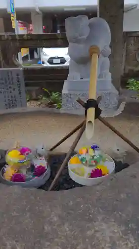 三輪神社の手水舎