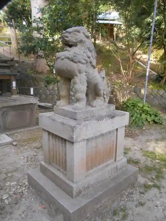 甘縄神明神社(甘縄神明宮)の狛犬