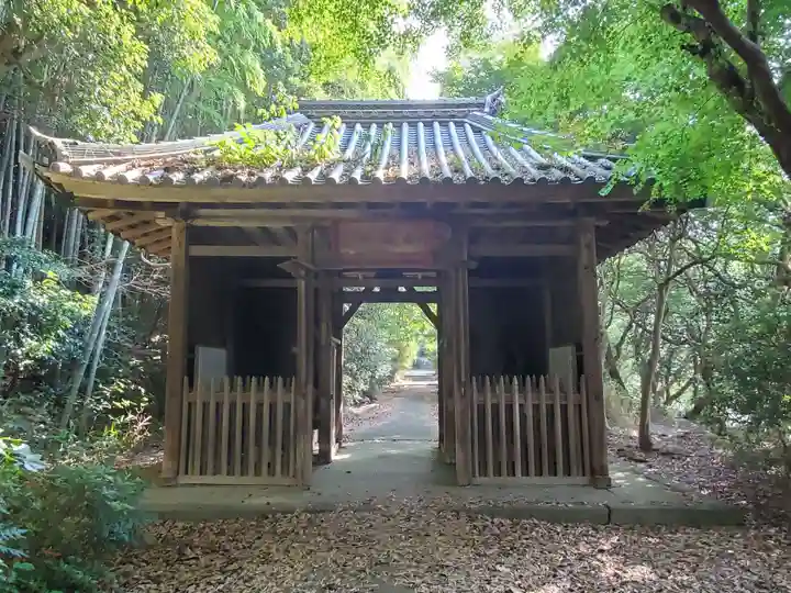 高讃寺の山門・神門
