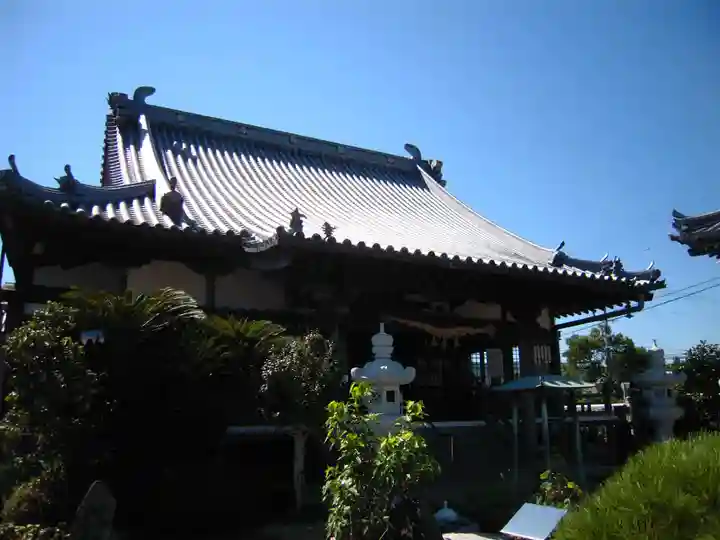 万福寺の本殿・本堂
