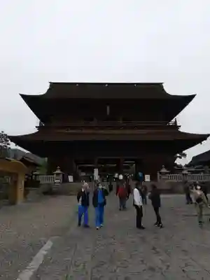 善光寺の山門・神門