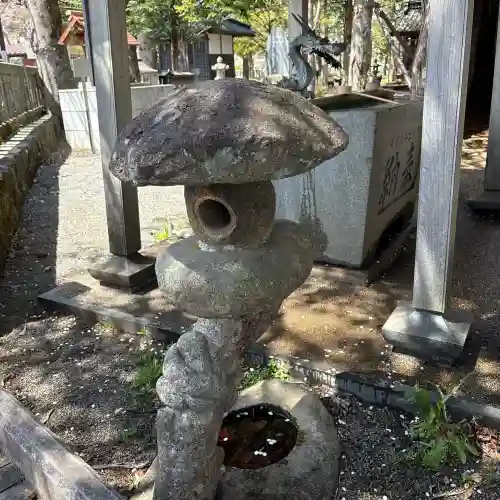 淺間神社（忍野八海）の{uncategorized: "未分類", other: "その他", undefined: "問題あり", building: "その他建物", grave: "お墓", sacred_gate: "鳥居", guardian: "狛犬", statue: "像", buddha: "仏像", history: "歴史", nature: "自然", garden: "庭園", animal: "動物", pagoda: "塔", temizu: "手水舎", mountain_gate: "山門・神門", sanctuary: "本殿・本堂", subordinate: "末社・摂社", art: "芸術", scenery: "景色", jizo: "地蔵", ema: "絵馬", goshuin: "御朱印", omikuji: "おみくじ", items: "授与品その他", amulet: "お守り", goshuincho: "御朱印帳", eats: "食事", festival: "お祭り", votive_dance: "神楽", shichigosan: "七五三参", wedding: "結婚式", experience: "体験その他", initially: "初詣", around: "周辺", anti_infection: "感染症対策"}