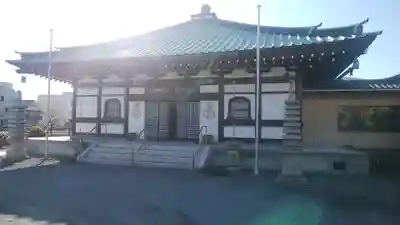 西光寺の本殿・本堂