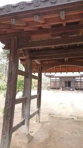 滝興寺の山門・神門