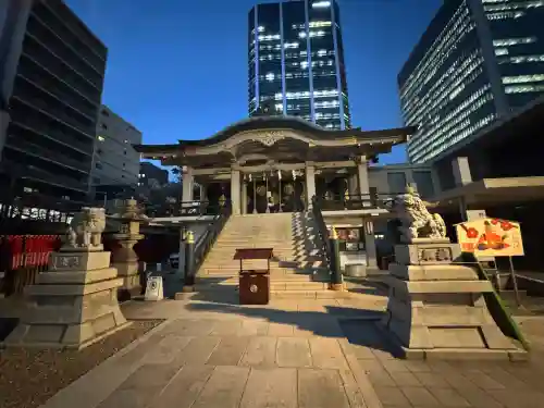 難波神社の{uncategorized: "未分類", other: "その他", undefined: "問題あり", building: "その他建物", grave: "お墓", sacred_gate: "鳥居", guardian: "狛犬", statue: "像", buddha: "仏像", history: "歴史", nature: "自然", garden: "庭園", animal: "動物", pagoda: "塔", temizu: "手水舎", mountain_gate: "山門・神門", sanctuary: "本殿・本堂", subordinate: "末社・摂社", art: "芸術", scenery: "景色", jizo: "地蔵", ema: "絵馬", goshuin: "御朱印", omikuji: "おみくじ", items: "授与品その他", amulet: "お守り", goshuincho: "御朱印帳", eats: "食事", festival: "お祭り", votive_dance: "神楽", shichigosan: "七五三参", wedding: "結婚式", experience: "体験その他", initially: "初詣", around: "周辺", anti_infection: "感染症対策"}