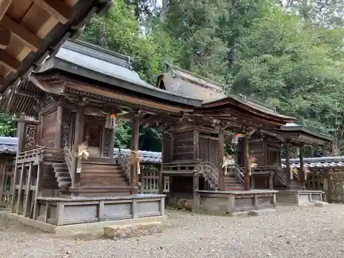 日吉神社の本殿