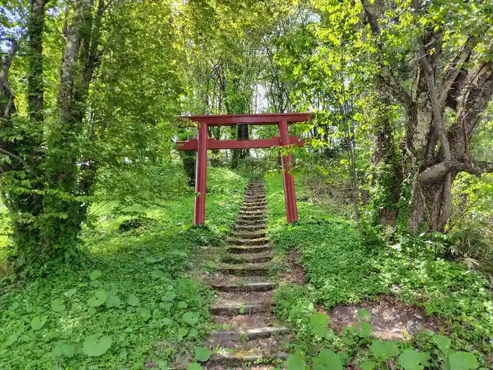 俵真布神社(北海道)