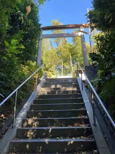 岡本神社の鳥居