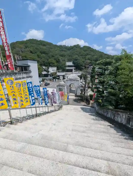 最上稲荷山妙教寺(岡山県)