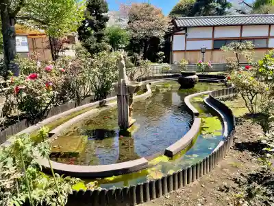 禅定院の{uncategorized: "未分類", other: "その他", undefined: "問題あり", building: "その他建物", grave: "お墓", sacred_gate: "鳥居", guardian: "狛犬", statue: "像", buddha: "仏像", history: "歴史", nature: "自然", garden: "庭園", animal: "動物", pagoda: "塔", temizu: "手水舎", mountain_gate: "山門・神門", sanctuary: "本殿・本堂", subordinate: "末社・摂社", art: "芸術", scenery: "景色", jizo: "地蔵", ema: "絵馬", goshuin: "御朱印", omikuji: "おみくじ", items: "授与品その他", amulet: "お守り", goshuincho: "御朱印帳", eats: "食事", festival: "お祭り", votive_dance: "神楽", shichigosan: "七五三参", wedding: "結婚式", experience: "体験その他", initially: "初詣", around: "周辺", anti_infection: "感染症対策"}