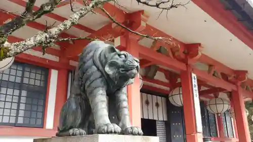 鞍馬寺の狛犬