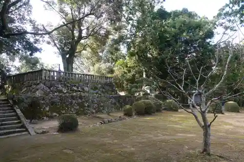 花山院菩提寺の庭園