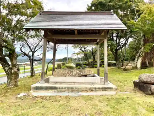 丸山神社の手水舎