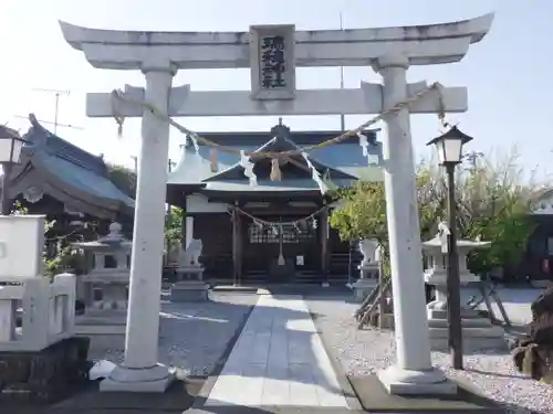 瑞穂神社の鳥居
