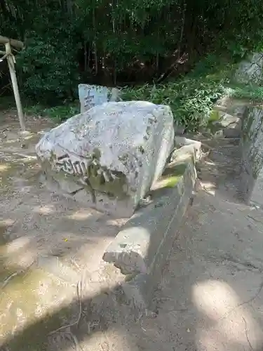 恩徳寺古立石不動明王(岡山県)