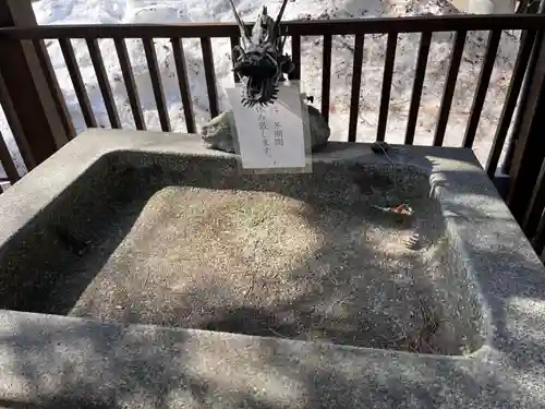豊平神社の手水舎