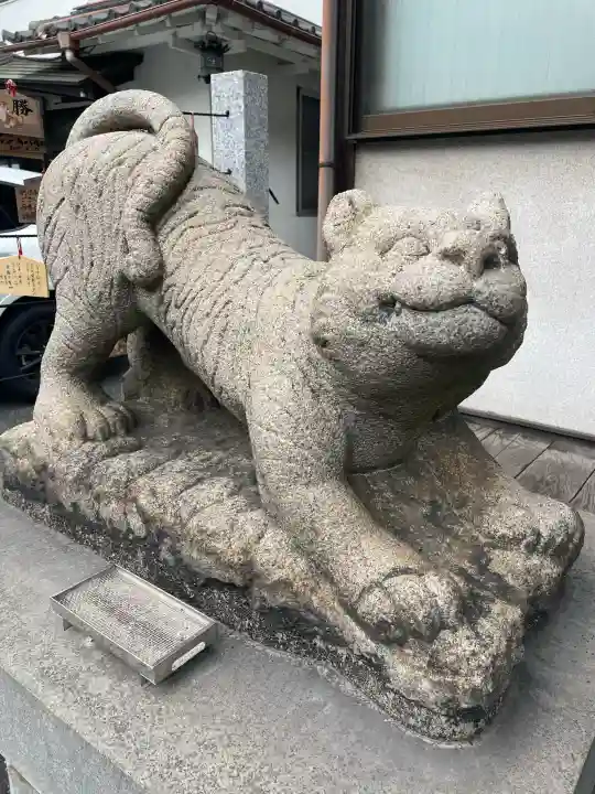 正伝寺の{uncategorized: "未分類", other: "その他", undefined: "問題あり", building: "その他建物", grave: "お墓", sacred_gate: "鳥居", guardian: "狛犬", statue: "像", buddha: "仏像", history: "歴史", nature: "自然", garden: "庭園", animal: "動物", pagoda: "塔", temizu: "手水舎", mountain_gate: "山門・神門", sanctuary: "本殿・本堂", subordinate: "末社・摂社", art: "芸術", scenery: "景色", jizo: "地蔵", ema: "絵馬", goshuin: "御朱印", omikuji: "おみくじ", items: "授与品その他", amulet: "お守り", goshuincho: "御朱印帳", eats: "食事", festival: "お祭り", votive_dance: "神楽", shichigosan: "七五三参", wedding: "結婚式", experience: "体験その他", initially: "初詣", around: "周辺", anti_infection: "感染症対策"}
