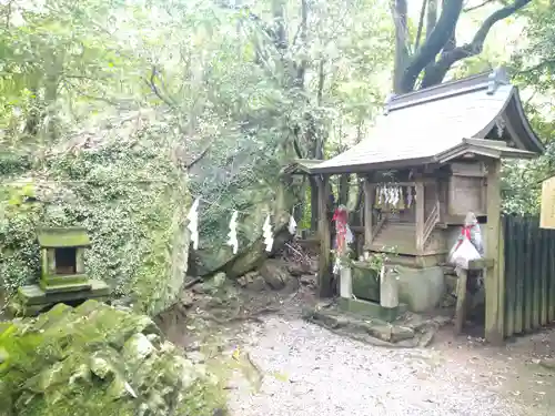 潮江天満宮の末社