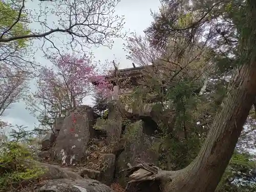 加波山三枝祇神社本宮(茨城県)