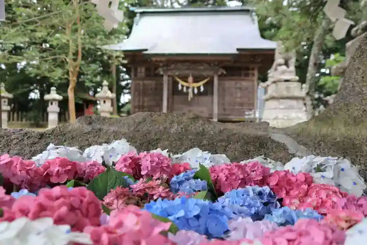 田村神社の手水舎