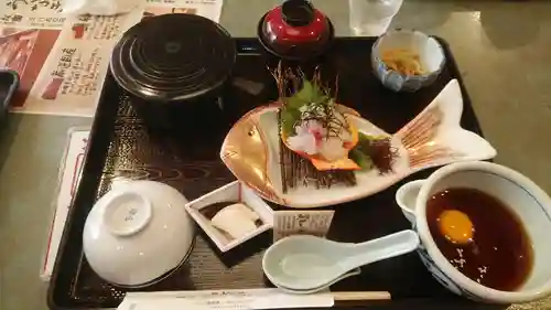 和霊神社の食事