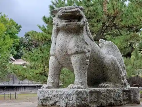 岩内神社の狛犬