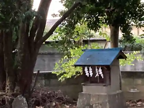 高井神社の末社