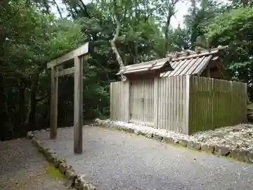 神前神社(皇大神宮摂社)・許母利神社(皇大神宮末社)・荒前神社(皇大神宮末社)の本殿・本堂