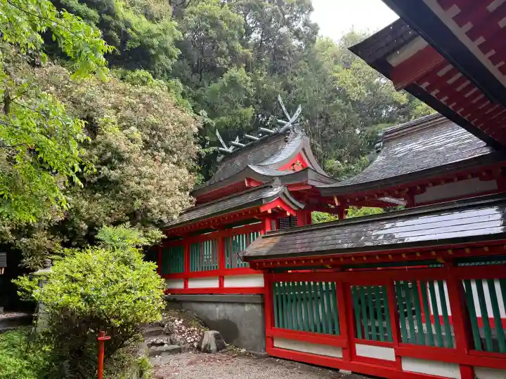 阿須賀神社の{uncategorized: "未分類", other: "その他", undefined: "問題あり", building: "その他建物", grave: "お墓", sacred_gate: "鳥居", guardian: "狛犬", statue: "像", buddha: "仏像", history: "歴史", nature: "自然", garden: "庭園", animal: "動物", pagoda: "塔", temizu: "手水舎", mountain_gate: "山門・神門", sanctuary: "本殿・本堂", subordinate: "末社・摂社", art: "芸術", scenery: "景色", jizo: "地蔵", ema: "絵馬", goshuin: "御朱印", omikuji: "おみくじ", items: "授与品その他", amulet: "お守り", goshuincho: "御朱印帳", eats: "食事", festival: "お祭り", votive_dance: "神楽", shichigosan: "七五三参", wedding: "結婚式", experience: "体験その他", initially: "初詣", around: "周辺", anti_infection: "感染症対策"}
