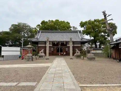 渋川神社の{uncategorized: "未分類", other: "その他", undefined: "問題あり", building: "その他建物", grave: "お墓", sacred_gate: "鳥居", guardian: "狛犬", statue: "像", buddha: "仏像", history: "歴史", nature: "自然", garden: "庭園", animal: "動物", pagoda: "塔", temizu: "手水舎", mountain_gate: "山門・神門", sanctuary: "本殿・本堂", subordinate: "末社・摂社", art: "芸術", scenery: "景色", jizo: "地蔵", ema: "絵馬", goshuin: "御朱印", omikuji: "おみくじ", items: "授与品その他", amulet: "お守り", goshuincho: "御朱印帳", eats: "食事", festival: "お祭り", votive_dance: "神楽", shichigosan: "七五三参", wedding: "結婚式", experience: "体験その他", initially: "初詣", around: "周辺", anti_infection: "感染症対策"}