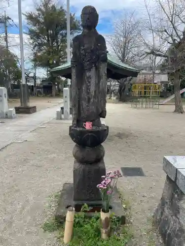 沼影観音堂（廣田寺）の{uncategorized: "未分類", other: "その他", undefined: "問題あり", building: "その他建物", grave: "お墓", sacred_gate: "鳥居", guardian: "狛犬", statue: "像", buddha: "仏像", history: "歴史", nature: "自然", garden: "庭園", animal: "動物", pagoda: "塔", temizu: "手水舎", mountain_gate: "山門・神門", sanctuary: "本殿・本堂", subordinate: "末社・摂社", art: "芸術", scenery: "景色", jizo: "地蔵", ema: "絵馬", goshuin: "御朱印", omikuji: "おみくじ", items: "授与品その他", amulet: "お守り", goshuincho: "御朱印帳", eats: "食事", festival: "お祭り", votive_dance: "神楽", shichigosan: "七五三参", wedding: "結婚式", experience: "体験その他", initially: "初詣", around: "周辺", anti_infection: "感染症対策"}